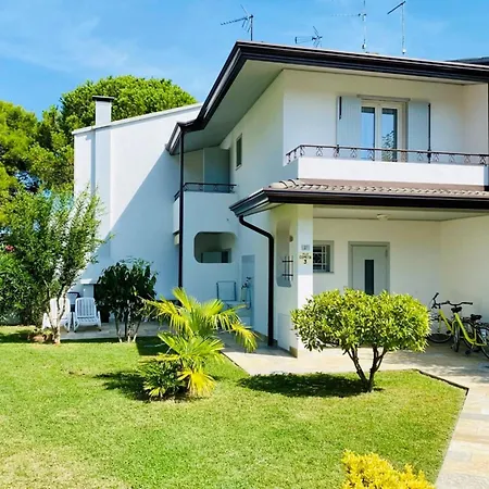 Apartment Lovely For Families In